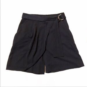 ⭐️ Zara Navy Blue Skort